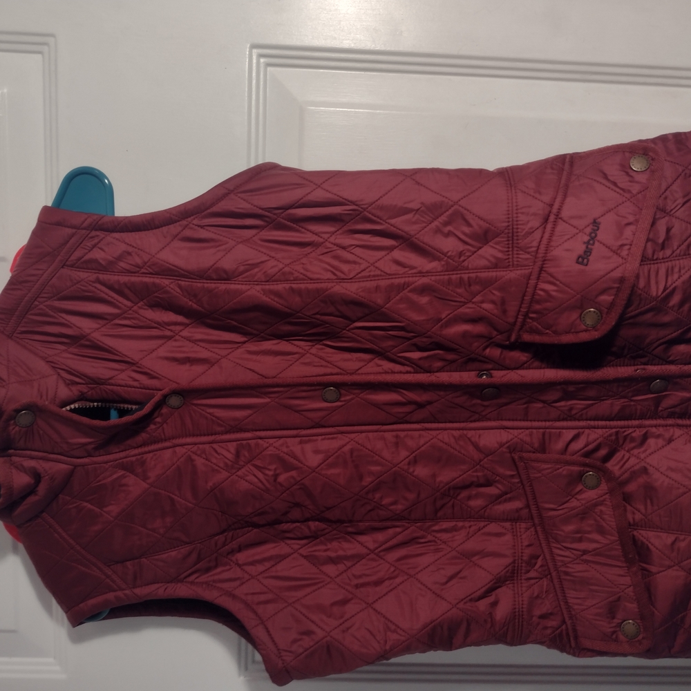 Barbour Red Quilted Vest with High Collar and Fitted Style